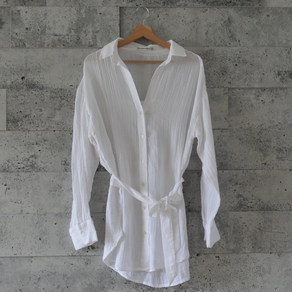 Abercrombie & Fitch - Long-Sleeve Oversized Tie-Front Gauzy Shirt - Size M - Picture 1 of 5